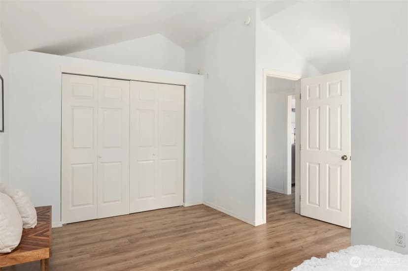 Property photo for 2021 204th Street Sw, Lynnwood photo 13