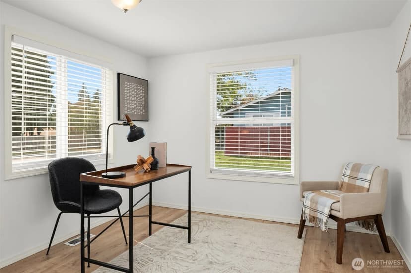 Property photo for 2021 204th Street Sw, Lynnwood photo 17
