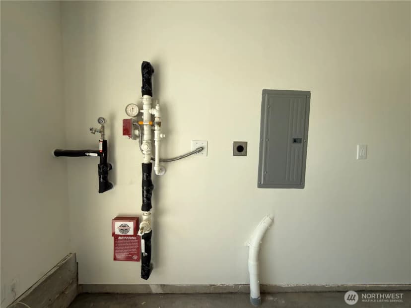 Property photo for 10528 13th Avenue W #a, Everett photo 30