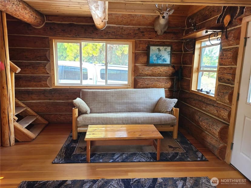 Property photo for 20 Doe Mountain Road, Tonasket photo 2