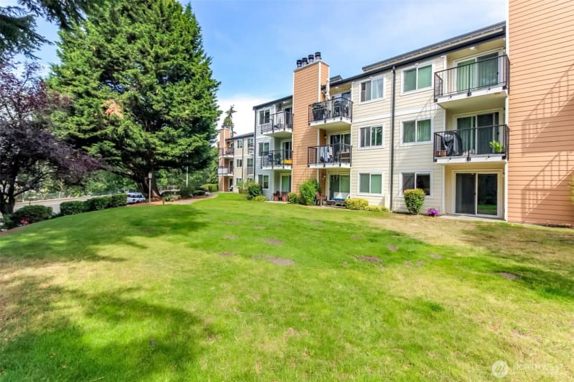 Property photo for 15280 Macadam Road S #e104, Tukwila photo 19