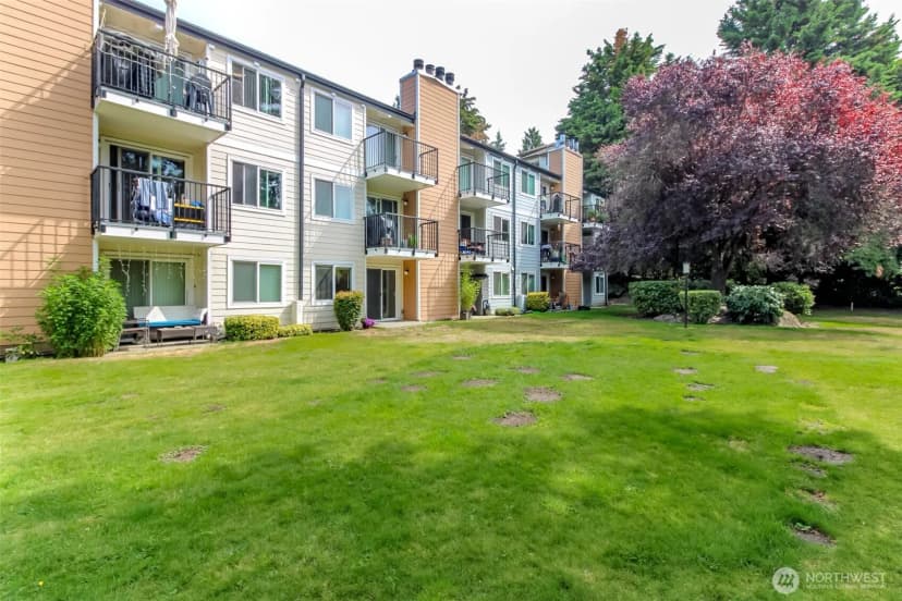 Property photo for 15280 Macadam Road S #e104, Tukwila photo 21