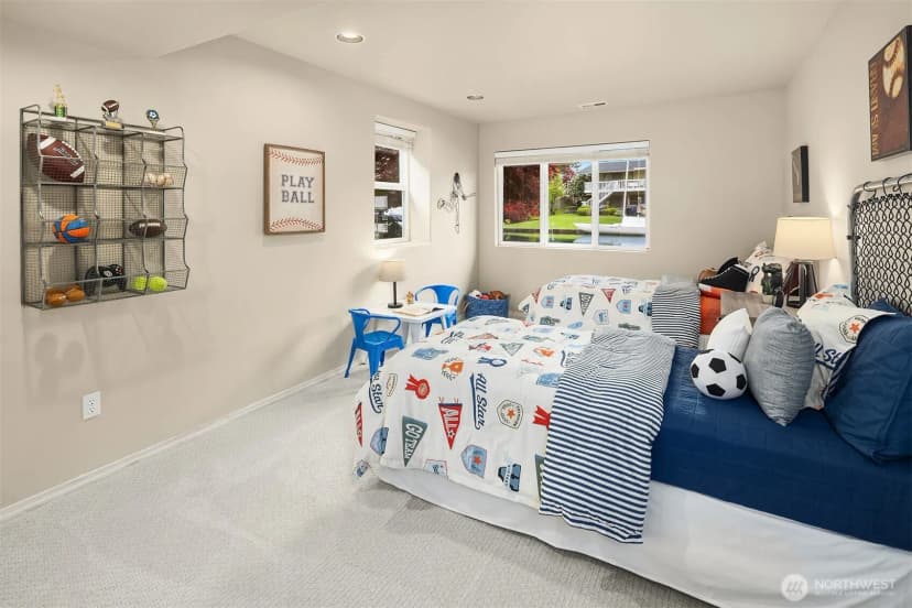 Property photo for 61 Cascade Key, Bellevue photo 25