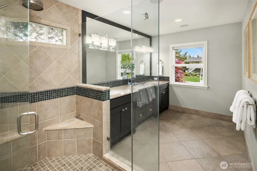 Property photo for 61 Cascade Key, Bellevue photo 18