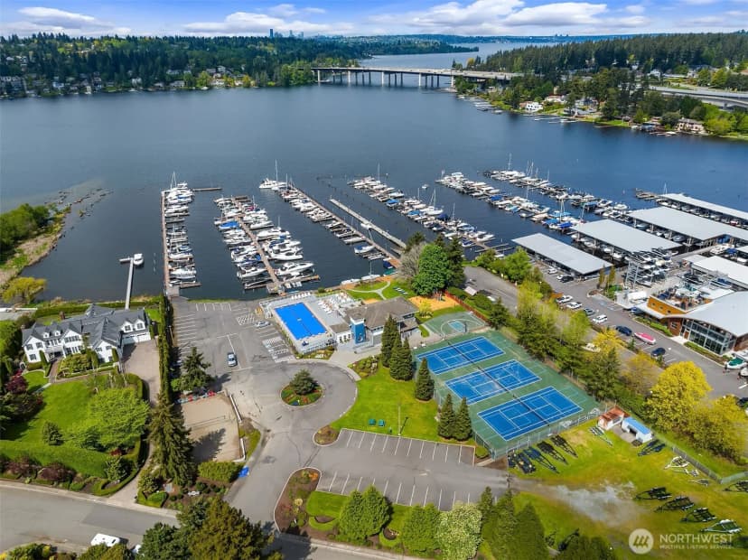 Property photo for 61 Cascade Key, Bellevue photo 40