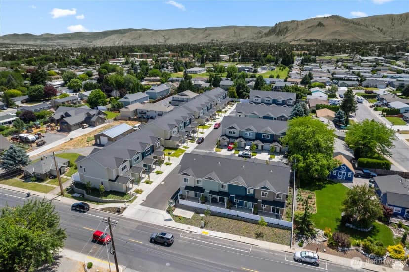 Property photo for 1030 Finch Lane #e4, Wenatchee photo 30