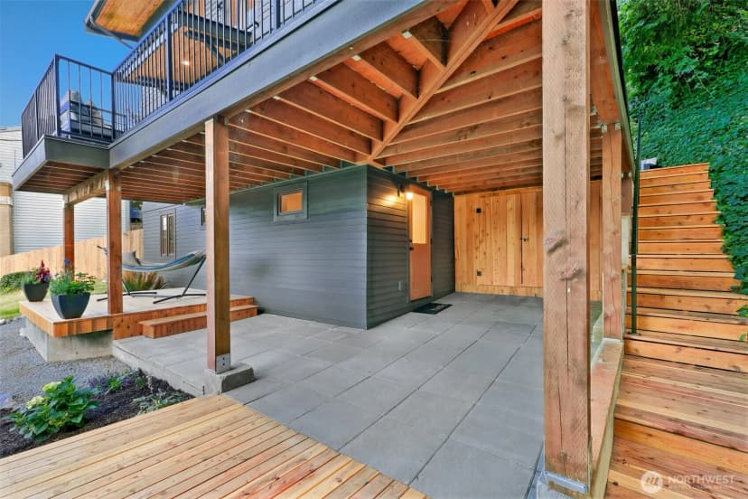 Property photo for 4011 Sw Massachusetts Street, Seattle photo 35