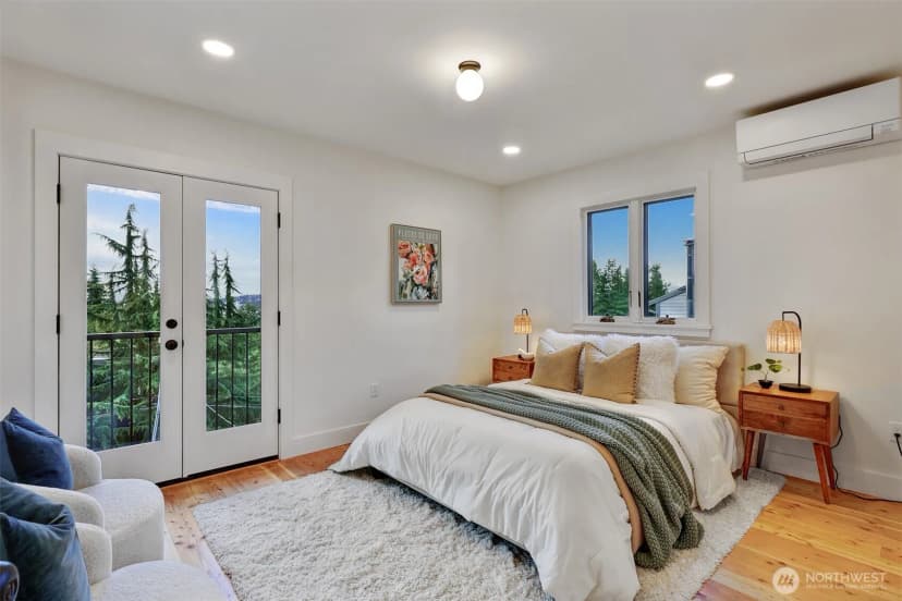 Property photo for 4011 Sw Massachusetts Street, Seattle photo 26