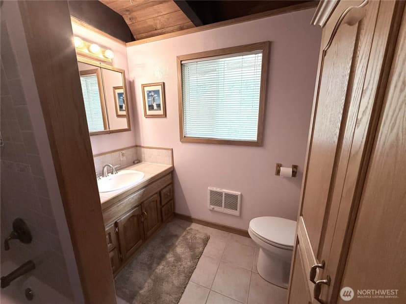 Property photo for 32216 R Street, Ocean Park photo 17