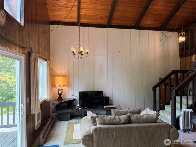 Property photo for 32216 R Street, Ocean Park photo 5