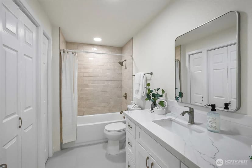 Property photo for 13304 Elliott Road, Snohomish photo 21