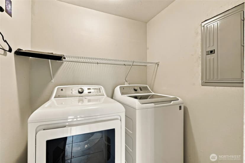 Property photo for 12712 Ne 120th Street #g5, Kirkland photo 11