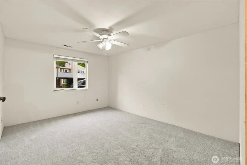 Property photo for 12712 Ne 120th Street #g5, Kirkland photo 16