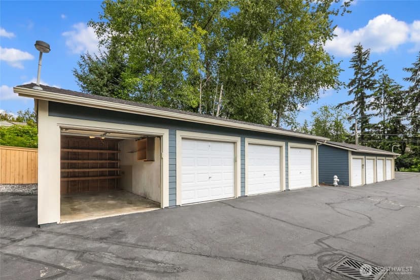 Property photo for 11901 93rd Avenue Ne #b205, Kirkland photo 15