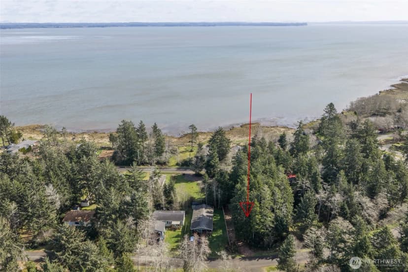 Property photo for 736 Chenois Avenue Ne, Ocean Shores photo 8