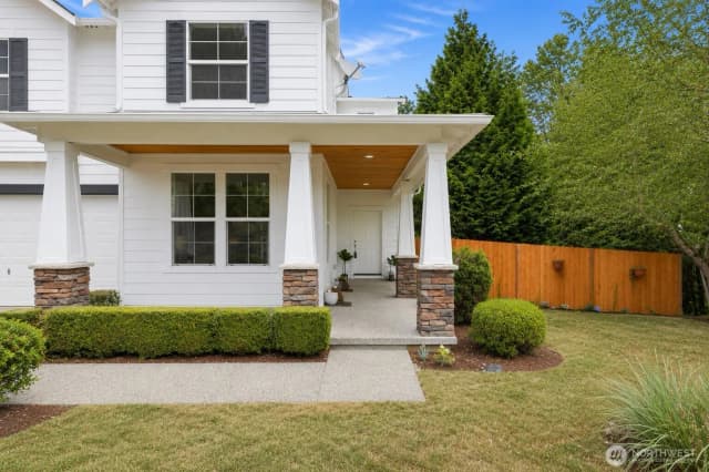 Property photo for 252 245th Place Ne, Sammamish photo 2