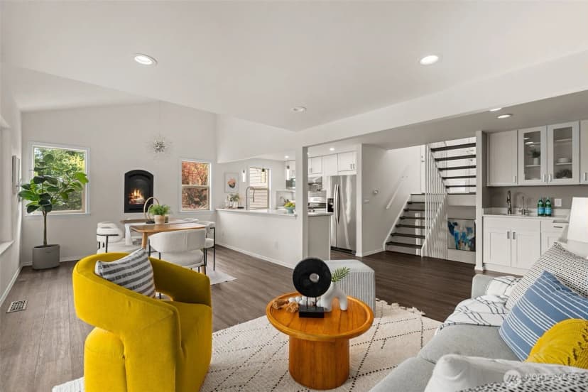 Property photo for 216 167th Place Ne, Bellevue photo 15