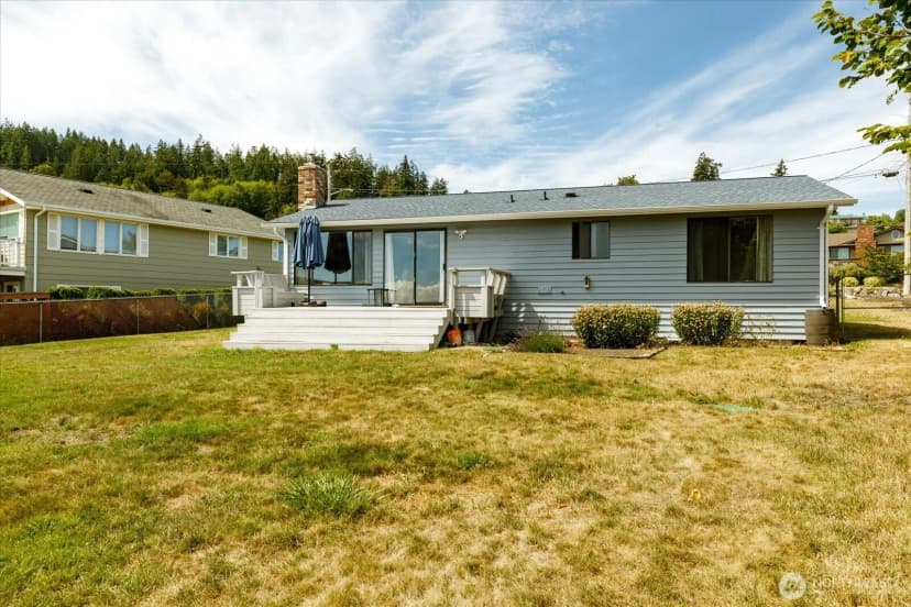 Property photo for 699 Maplewood Loop, Oak Harbor photo 24