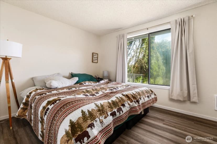 Property photo for 699 Maplewood Loop, Oak Harbor photo 13