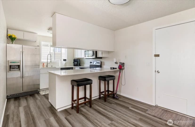 Property photo for 699 Maplewood Loop, Oak Harbor photo 9