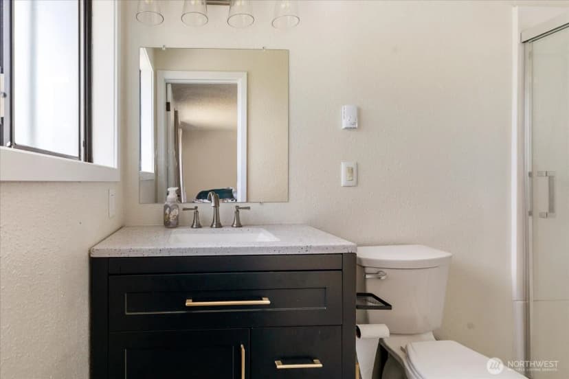 Property photo for 699 Maplewood Loop, Oak Harbor photo 15