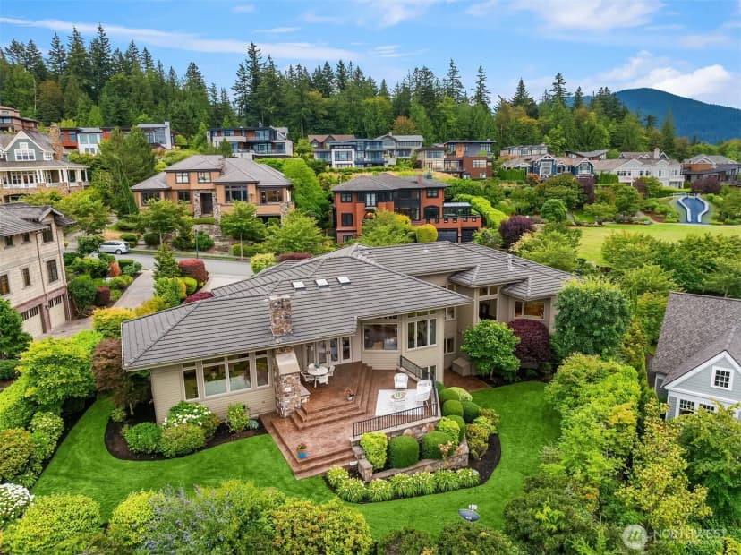 Property photo for 3052 Ne Harrison Street, Issaquah photo 35