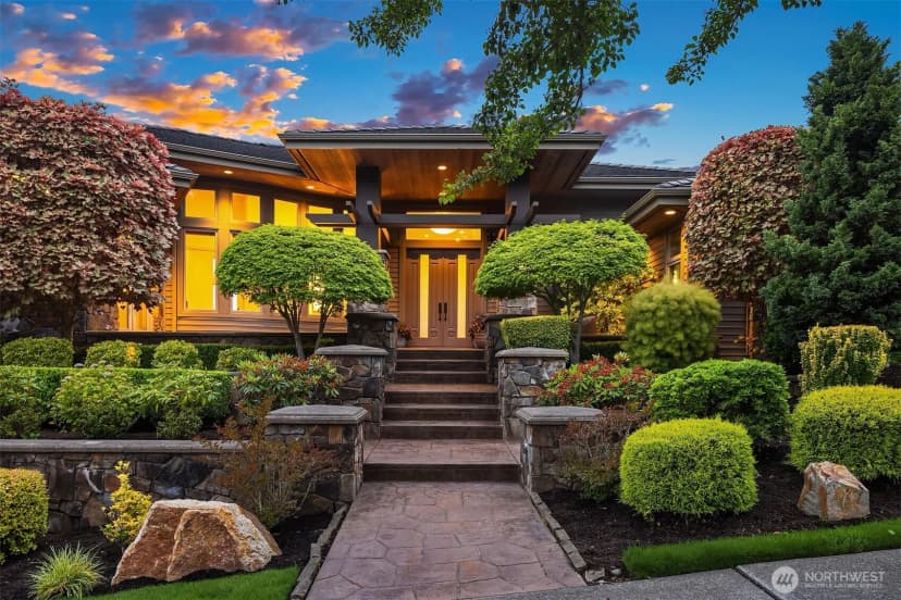 Property photo for 3052 Ne Harrison Street, Issaquah