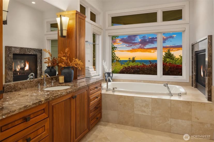 Property photo for 3052 Ne Harrison Street, Issaquah photo 18