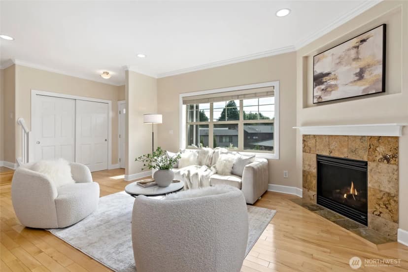Property photo for 9541 Slater Ave Ne, Kirkland