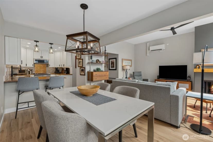 Property photo for 6300 Sand Point Way Ne #306, Seattle photo 9