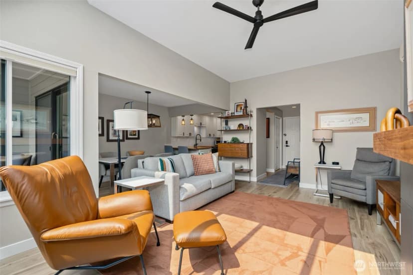 Property photo for 6300 Sand Point Way Ne #306, Seattle photo 8