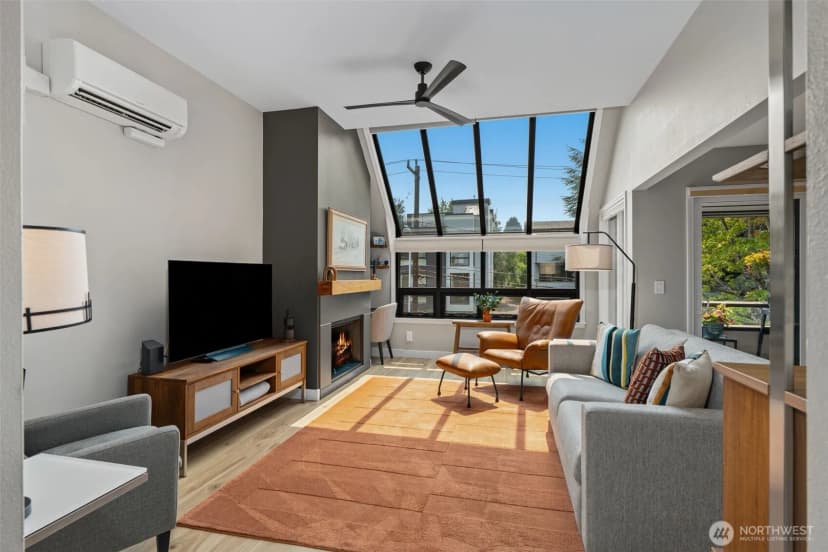 Property photo for 6300 Sand Point Way Ne #306, Seattle photo 6