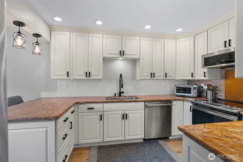 Property photo for 6300 Sand Point Way Ne #306, Seattle photo 12