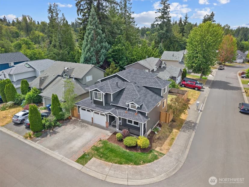 Property photo for 18515 147th Court Se, Renton photo 35