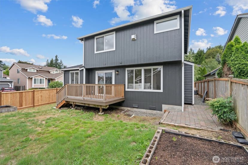 Property photo for 18515 147th Court Se, Renton photo 33
