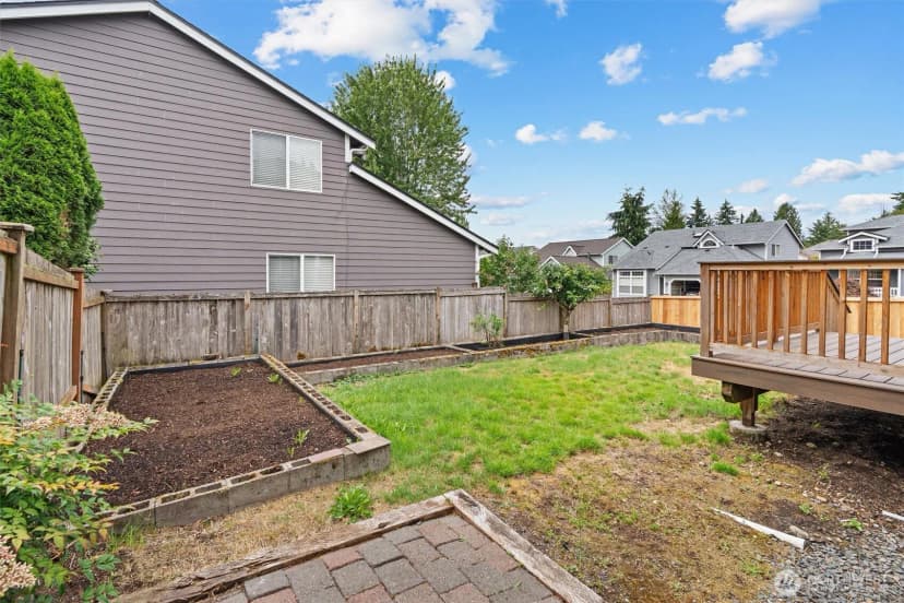 Property photo for 18515 147th Court Se, Renton photo 32