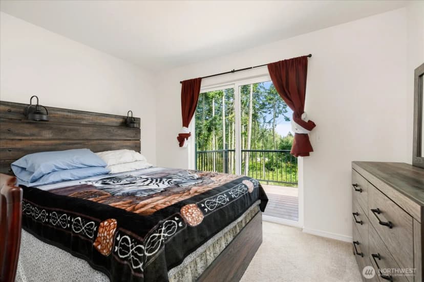 Property photo for 1012 Star Flower Road, Oak Harbor photo 17