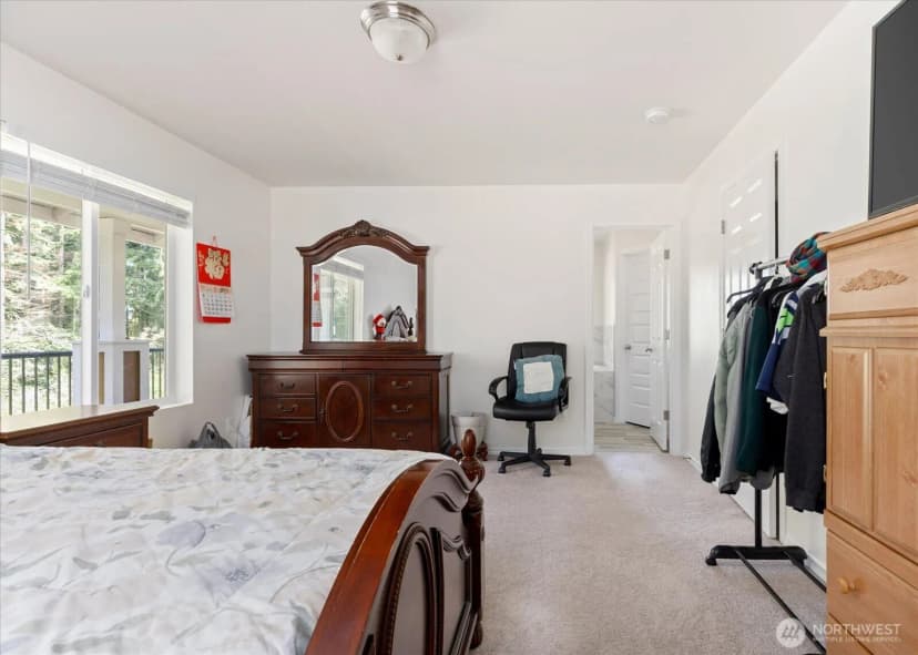 Property photo for 1012 Star Flower Road, Oak Harbor photo 10