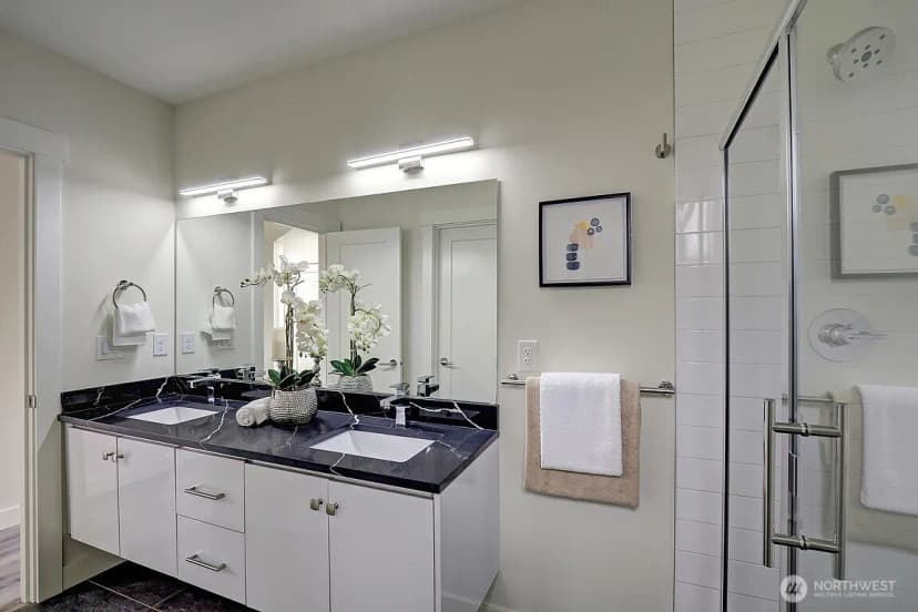Property photo for 1467 S Columbian Way, Seattle photo 16