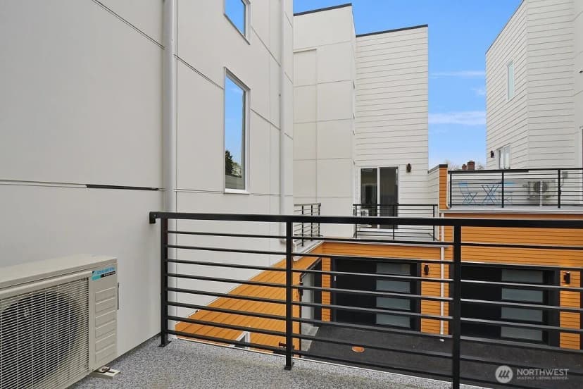 Property photo for 1467 S Columbian Way, Seattle photo 12