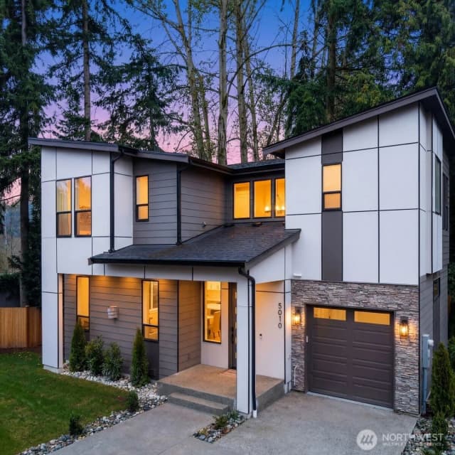 Property photo for 5010 114th Avenue Ne, Kirkland photo 5