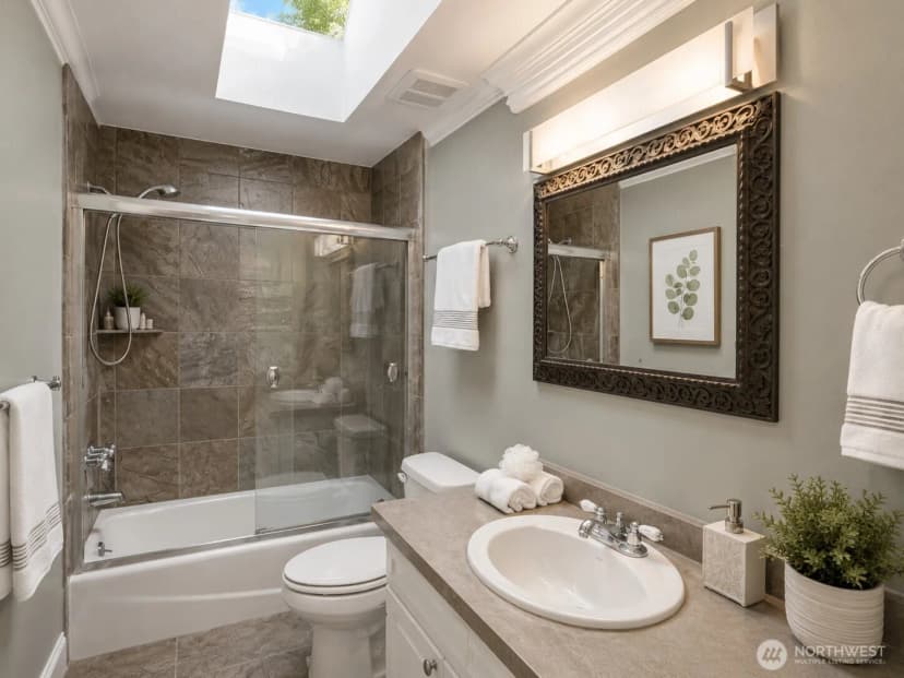 Property photo for 15222 Se 48th Drive, Bellevue photo 12