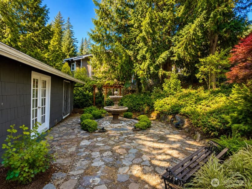Property photo for 15222 Se 48th Drive, Bellevue photo 23
