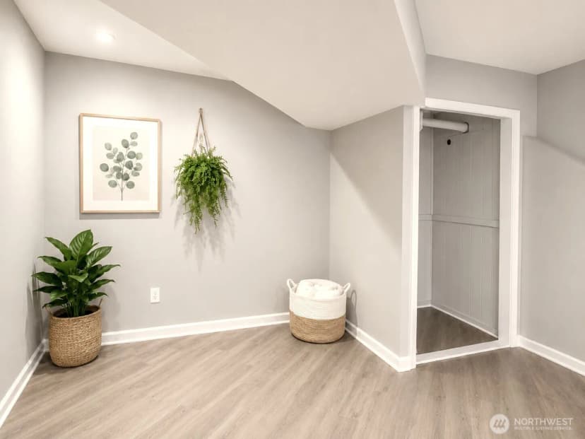 Property photo for 15222 Se 48th Drive, Bellevue photo 16
