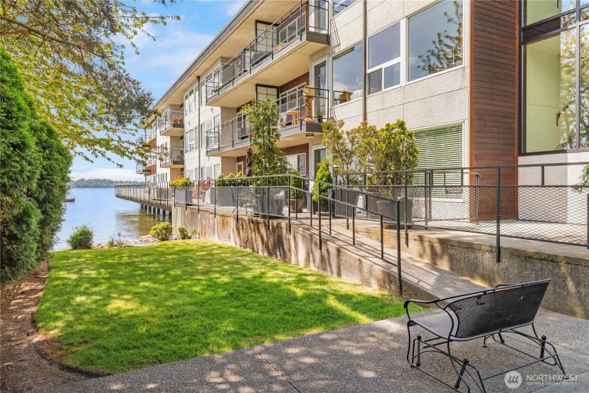 Property photo for 6201 Lake Washington Boulevard Ne #208, Kirkland photo 18