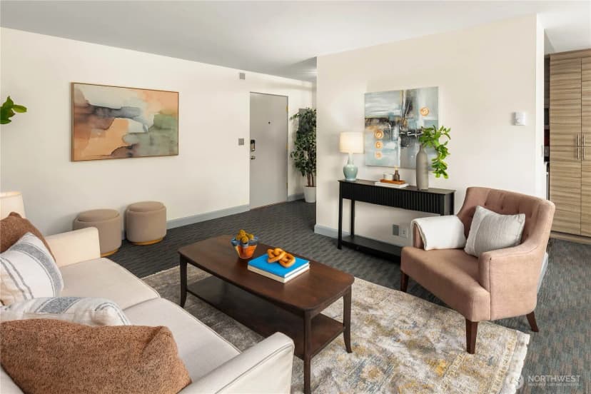 Property photo for 6201 Lake Washington Boulevard Ne #208, Kirkland photo 5