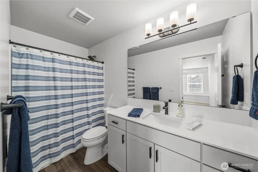 Property photo for 810 Burwood Street Se, Lacey photo 28