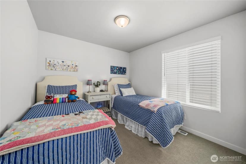 Property photo for 810 Burwood Street Se, Lacey photo 25