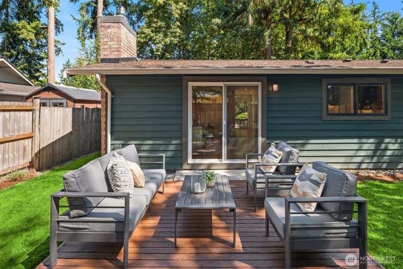 Property photo for 10044 Slater Avenue Ne, Kirkland photo 23