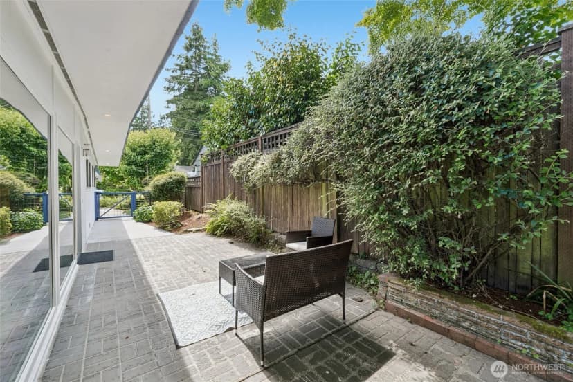 Property photo for 3222 Ne 85th Street, Seattle photo 21